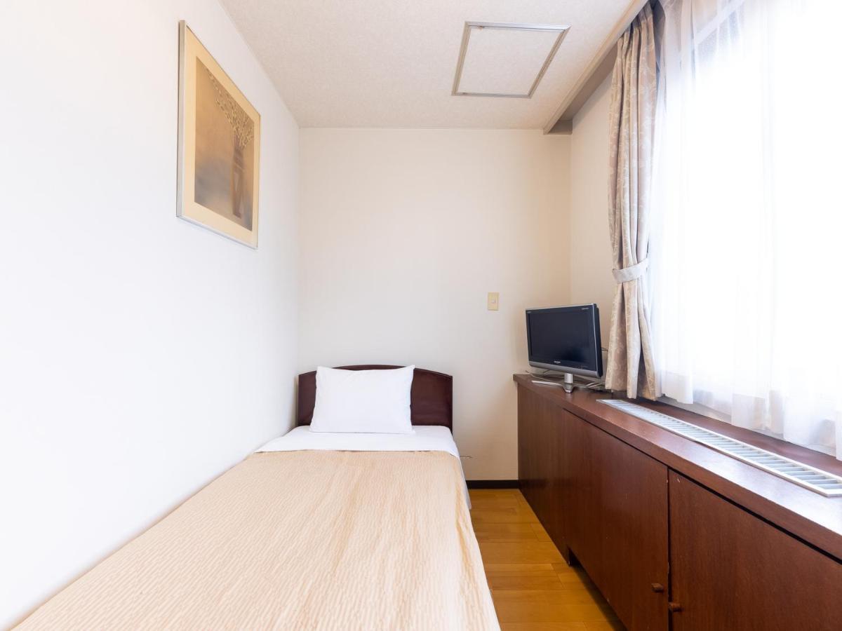 Tabist Business Takizawa Station Nishiguchi Hotel 2*